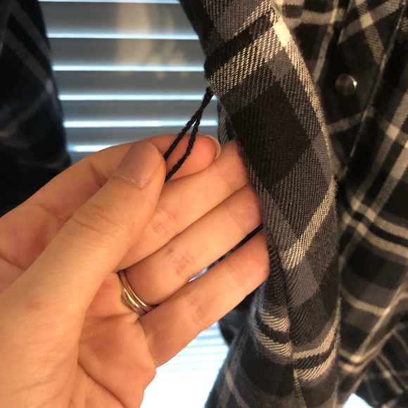 Plaid Snap-button Tunic - Picture 5 of 7